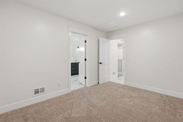 2050 Dakota Trail, Hastings, MI 49058