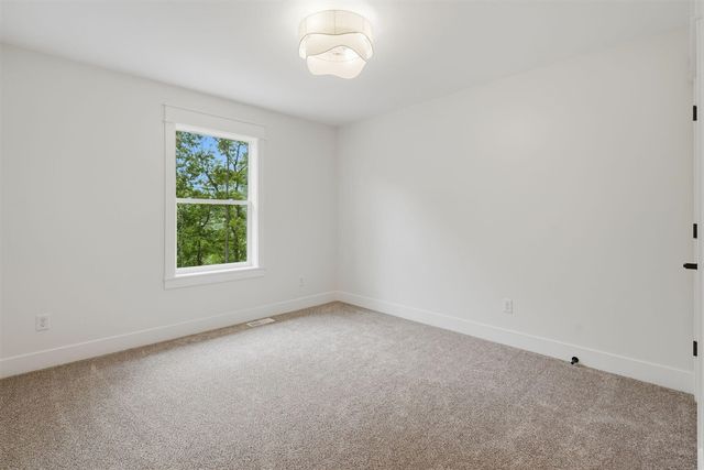 2050 Dakota Trail, Hastings, MI 49058