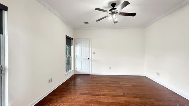 1665 Seville Dr, St Gabriel, LA 70776