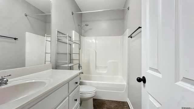 1665 Seville Dr, St Gabriel, LA 70776