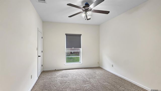 1665 Seville Dr, St Gabriel, LA 70776