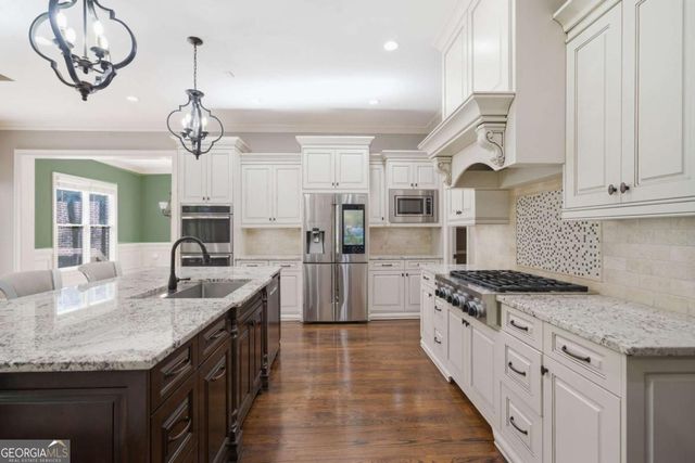 2380 Manor Creek Court, Cumming, GA 30041