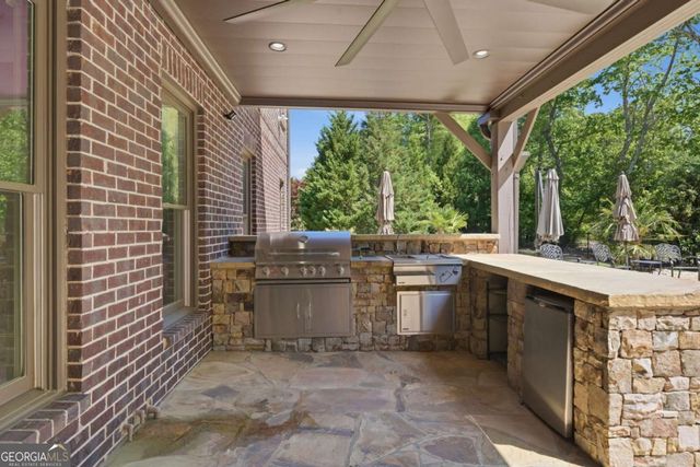 2380 Manor Creek Court, Cumming, GA 30041