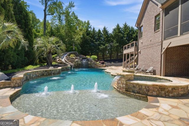2380 Manor Creek Court, Cumming, GA 30041