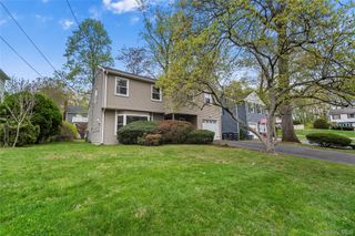 20 Salem Place, White Plains, NY 10605