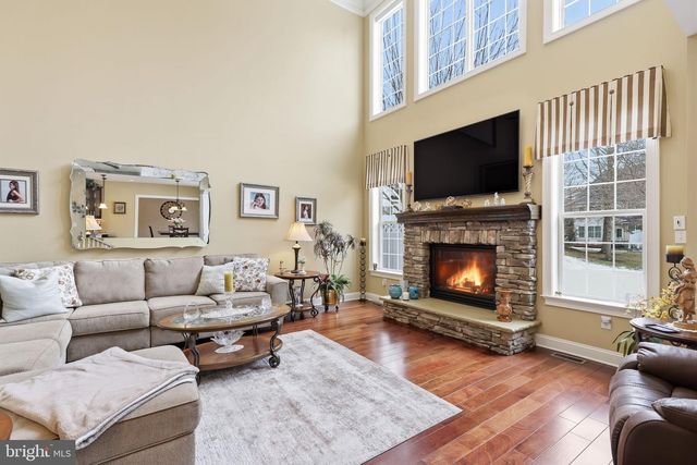 1246 SAINT JAMES DR, Langhorne, PA 19047