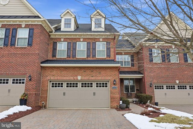 1246 SAINT JAMES DR, Langhorne, PA 19047