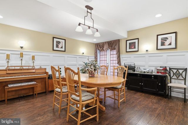 1246 SAINT JAMES DR, Langhorne, PA 19047