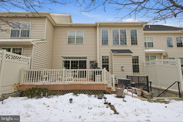 1246 SAINT JAMES DR, Langhorne, PA 19047