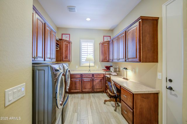 1285 E CORSIA Lane, San Tan Valley, AZ 85140