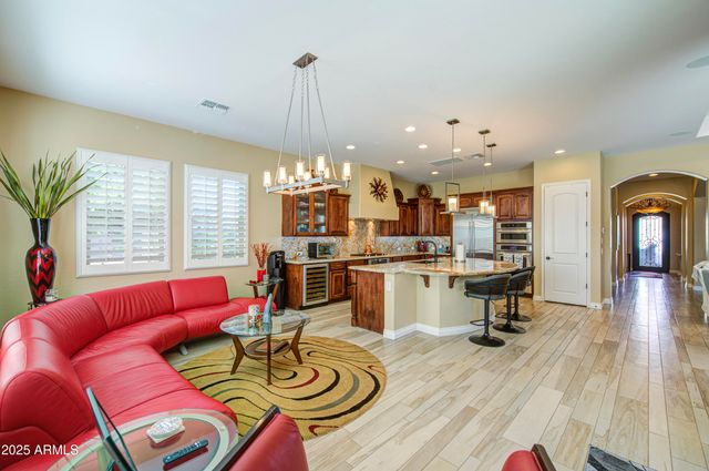 1285 E CORSIA Lane, San Tan Valley, AZ 85140