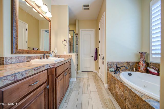 1285 E CORSIA Lane, San Tan Valley, AZ 85140