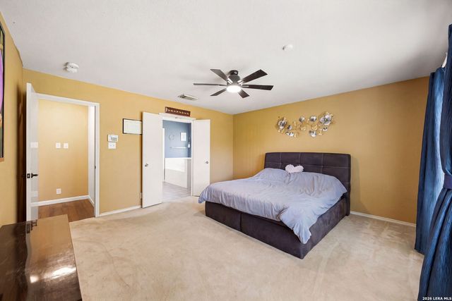 5803 ROLLING FOREST DR, San Antonio, TX 78250