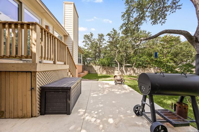 5803 ROLLING FOREST DR, San Antonio, TX 78250