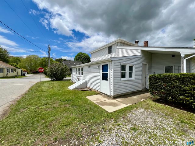 40 Portland Avenue, Old Lyme, CT 06371