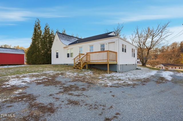 387 Old Watauga Rd, Watauga, TN 37694