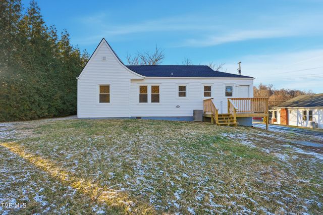 387 Old Watauga Rd, Watauga, TN 37694