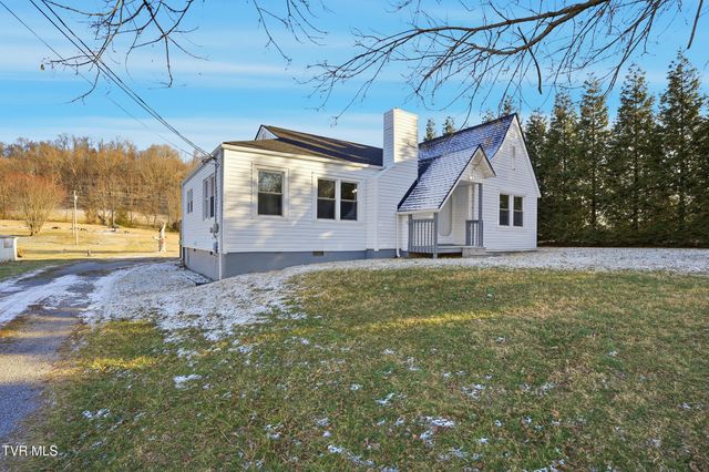 387 Old Watauga Rd, Watauga, TN 37694