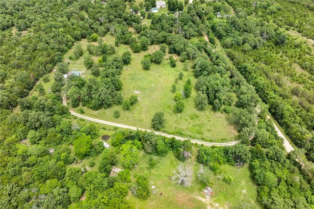 23124 Stonington Road, Omaha, AR 72662