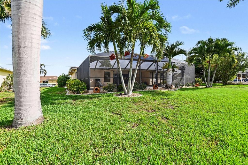 Image 24 of property listing at 543 BELVEDERE COURT, Punta Gorda, FL 33950