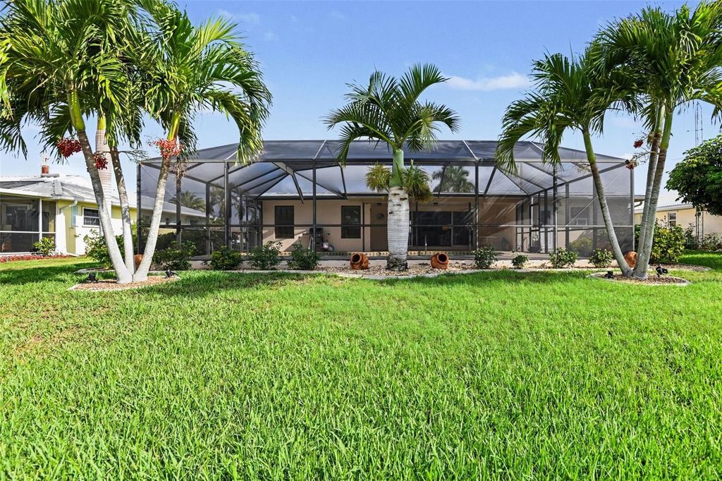 Image 25 of property listing at 543 BELVEDERE COURT, Punta Gorda, FL 33950