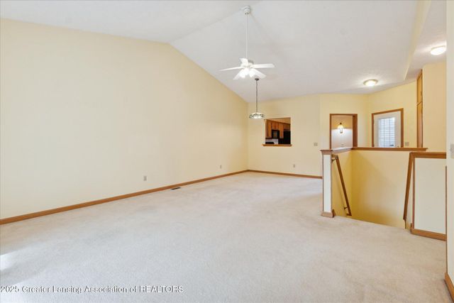 1409 Weatherhill Court, East Lansing, MI 48823