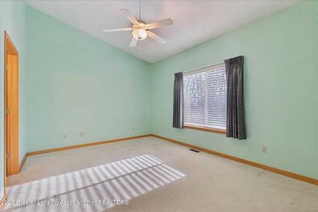1409 Weatherhill Court, East Lansing, MI 48823