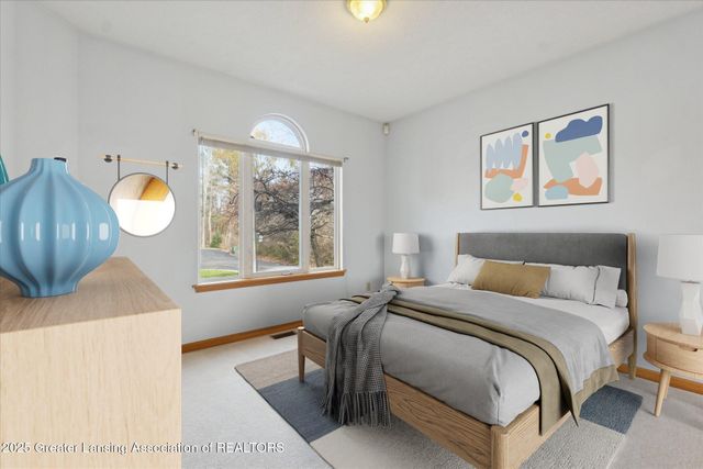 1409 Weatherhill Court, East Lansing, MI 48823