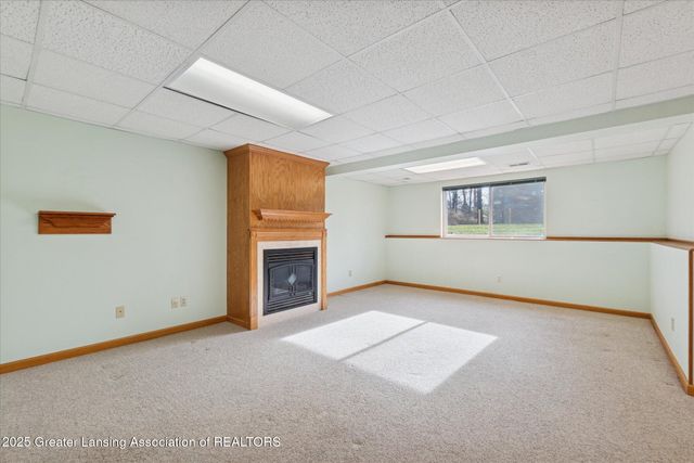 1409 Weatherhill Court, East Lansing, MI 48823