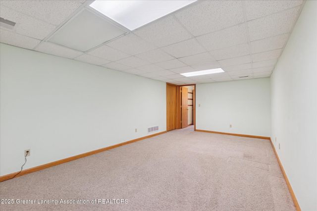 1409 Weatherhill Court, East Lansing, MI 48823