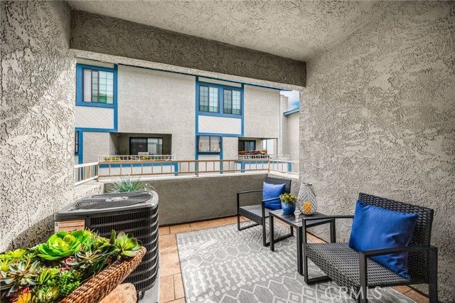 3878 Howard Avenue 8, Los Alamitos, CA 90720