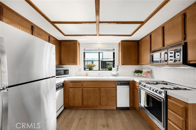 3878 Howard Avenue 8, Los Alamitos, CA 90720