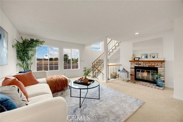 3878 Howard Avenue 8, Los Alamitos, CA 90720