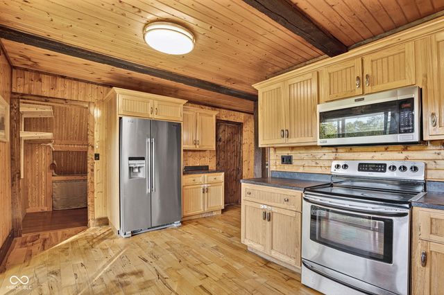 1503 E 600 S, Anderson, IN 46013