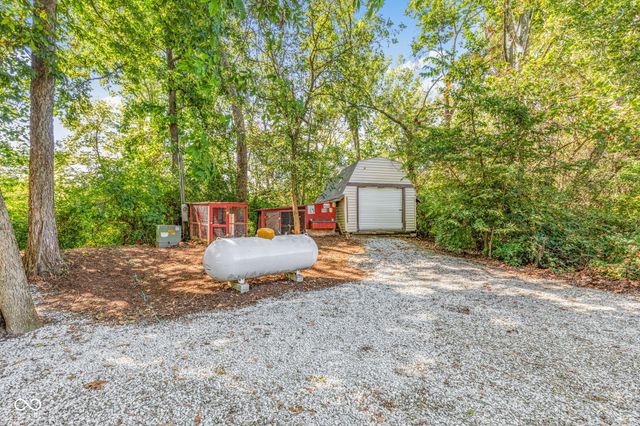 1503 E 600 S, Anderson, IN 46013