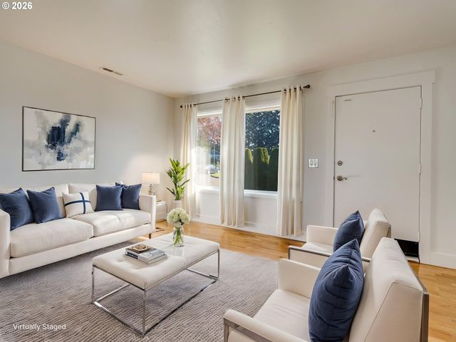 7412 Ne 121ST Ct, Vancouver, WA 98682