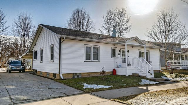 512 W Evans Street, Rice Lake, WI 54868