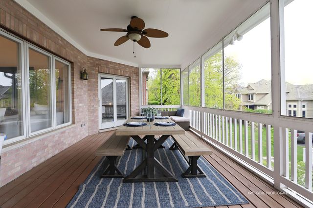 21827 W RIVIERA Court, Mundelein, IL 60060