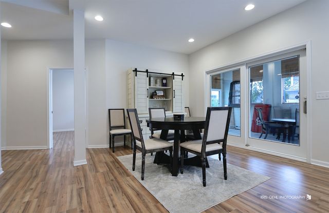 21827 W RIVIERA Court, Mundelein, IL 60060
