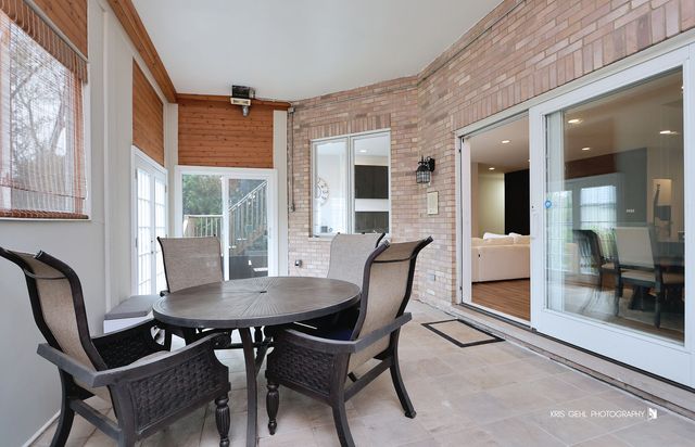 21827 W RIVIERA Court, Mundelein, IL 60060