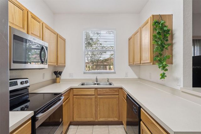 245 CAMBRIA AVENUE, Davenport, FL 33897