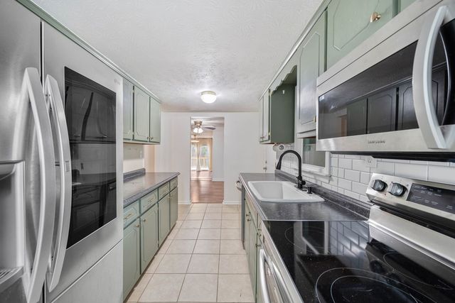 111 E. Bon Acre Road, Cataula, GA 31804