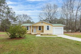 111 E. Bon Acre Road, Cataula, GA 31804