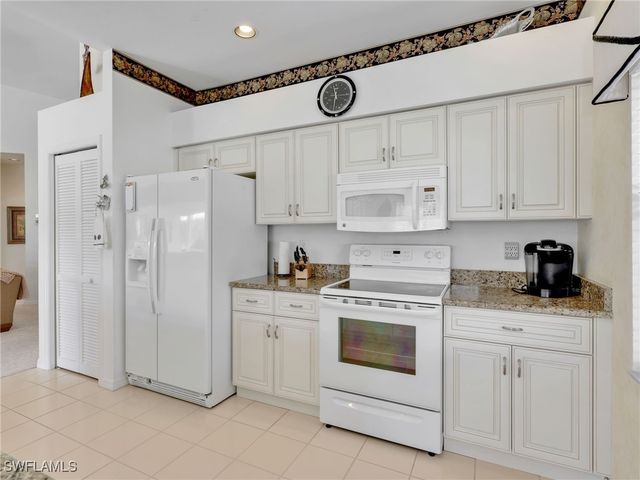 7100 Falcons Glen BLVD, Naples, FL 34113