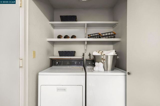 1701 Pine Ct, Oakley, CA 94561