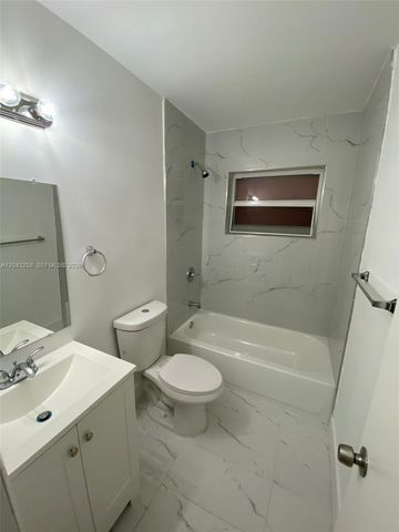 1842 Madison St 3, Hollywood, FL 33020