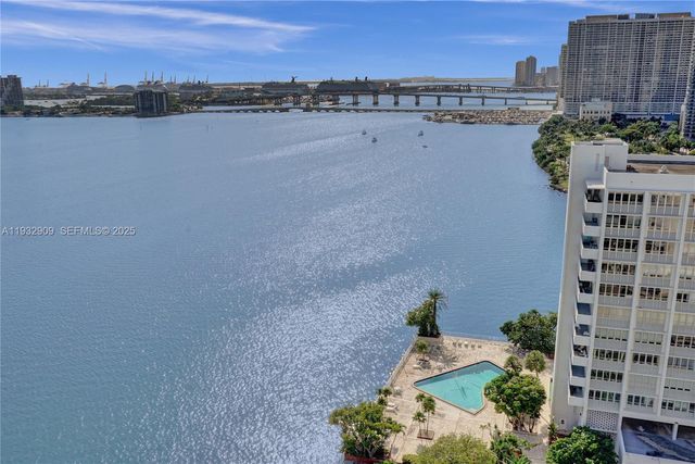 725 NE 22nd St PH1A, Miami, FL 33137