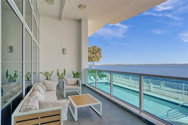 725 NE 22nd St PH1A, Miami, FL 33137