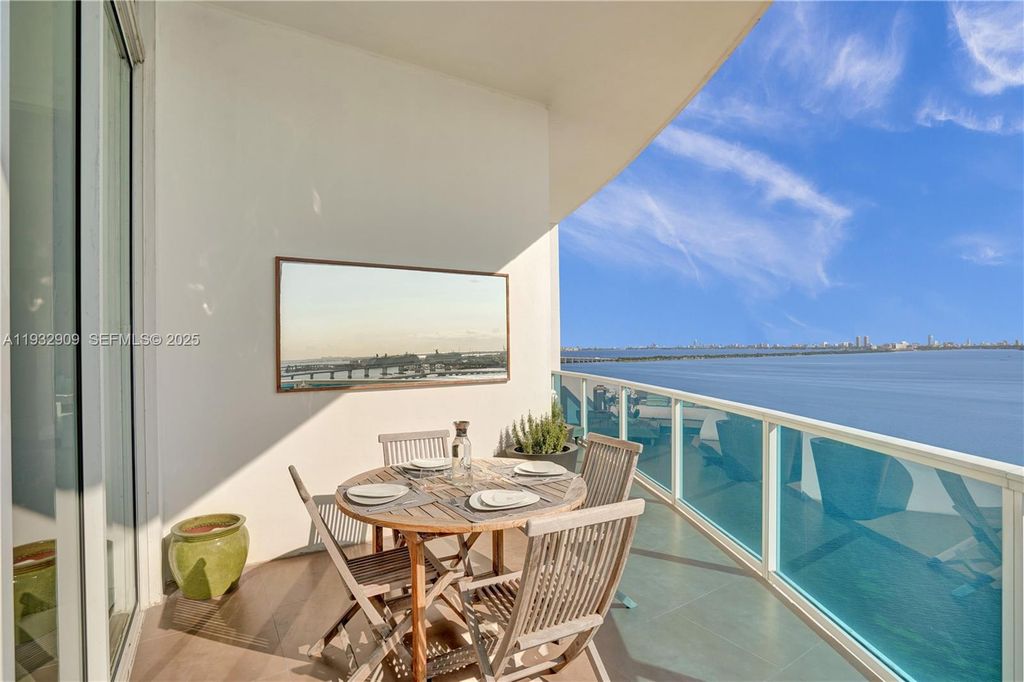 Image 10 of property listing at 725 NE 22nd St PH1A, Miami, FL 33137