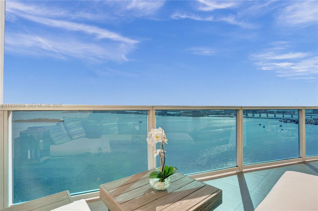 Image 14 of property listing at 725 NE 22nd St PH1A, Miami, FL 33137